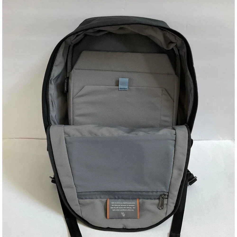 Bellroy Classic Compact 16L Backpack Black Lightweight Travel Hiking Gorpcore